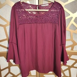 NWOT SIGNATURE COLLECTION Merlot Lace Inlay Top